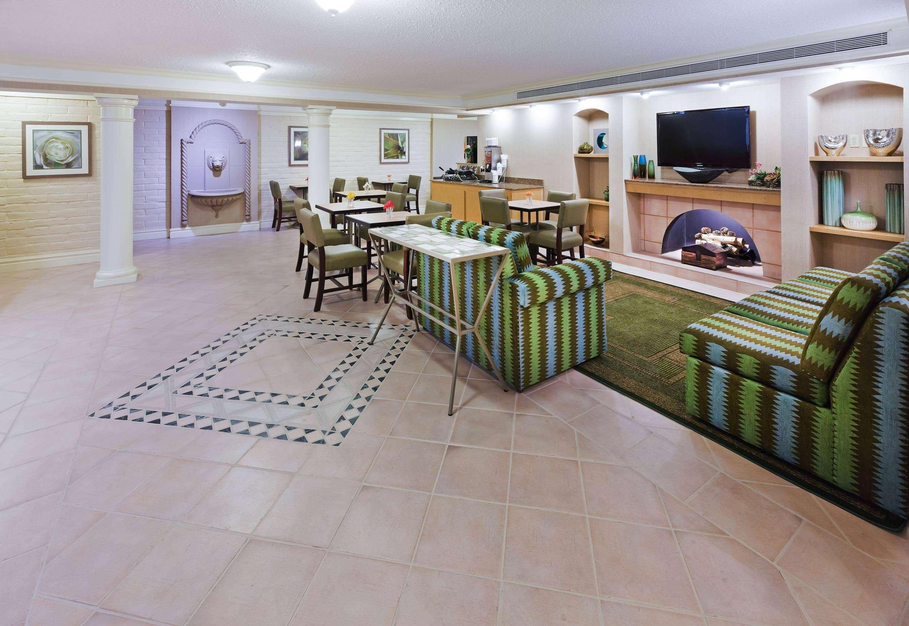 La Quinta Inn By Wyndham Victoria Kültér fotó